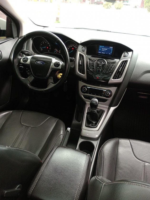  FOCUS SE PLUS 5P