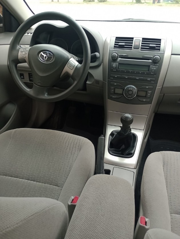  COROLLA XEI MT
