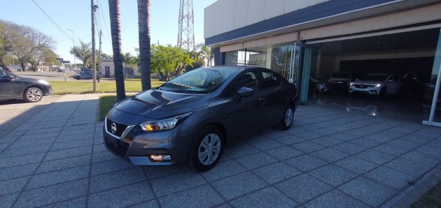  VERSA MT 