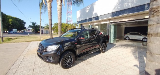  FRONTIER X GEAR PLUS 4X4 AT